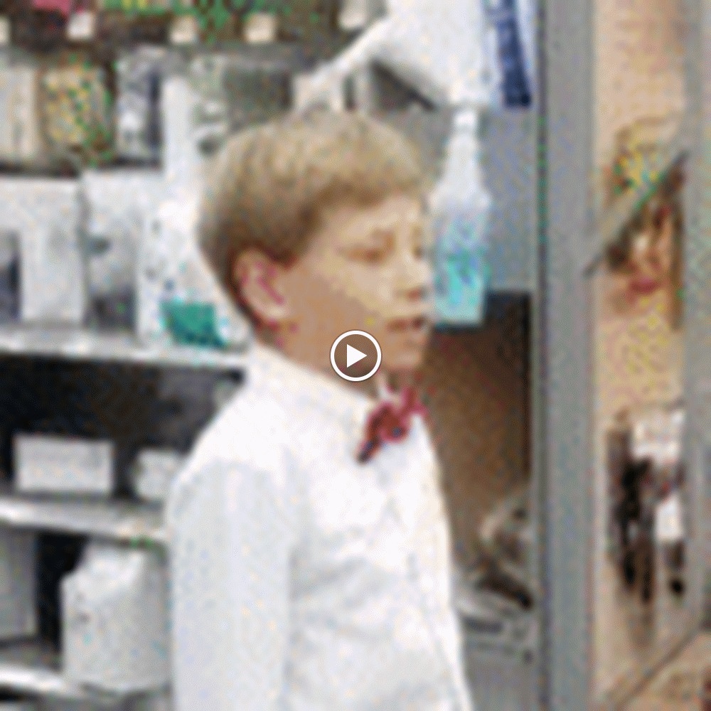 Meet your Posher, Emma